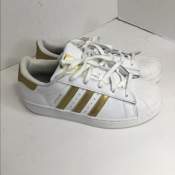 adidas | Shoes | Adidas Superstar Sneakers Big Kid Size 3 | Poshmark